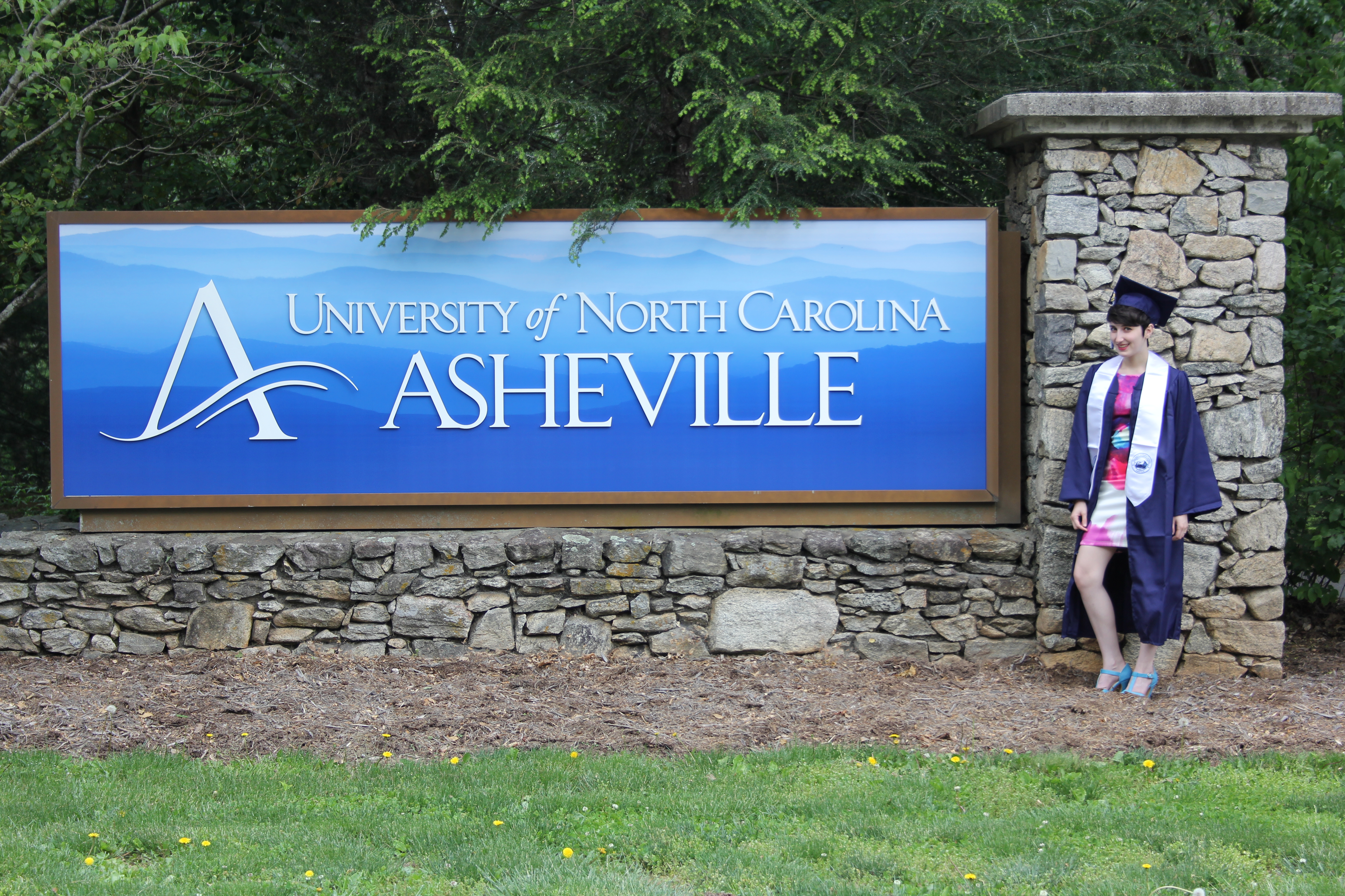 ./2015/10 - Carina's Graduation/IMG_0001.JPG